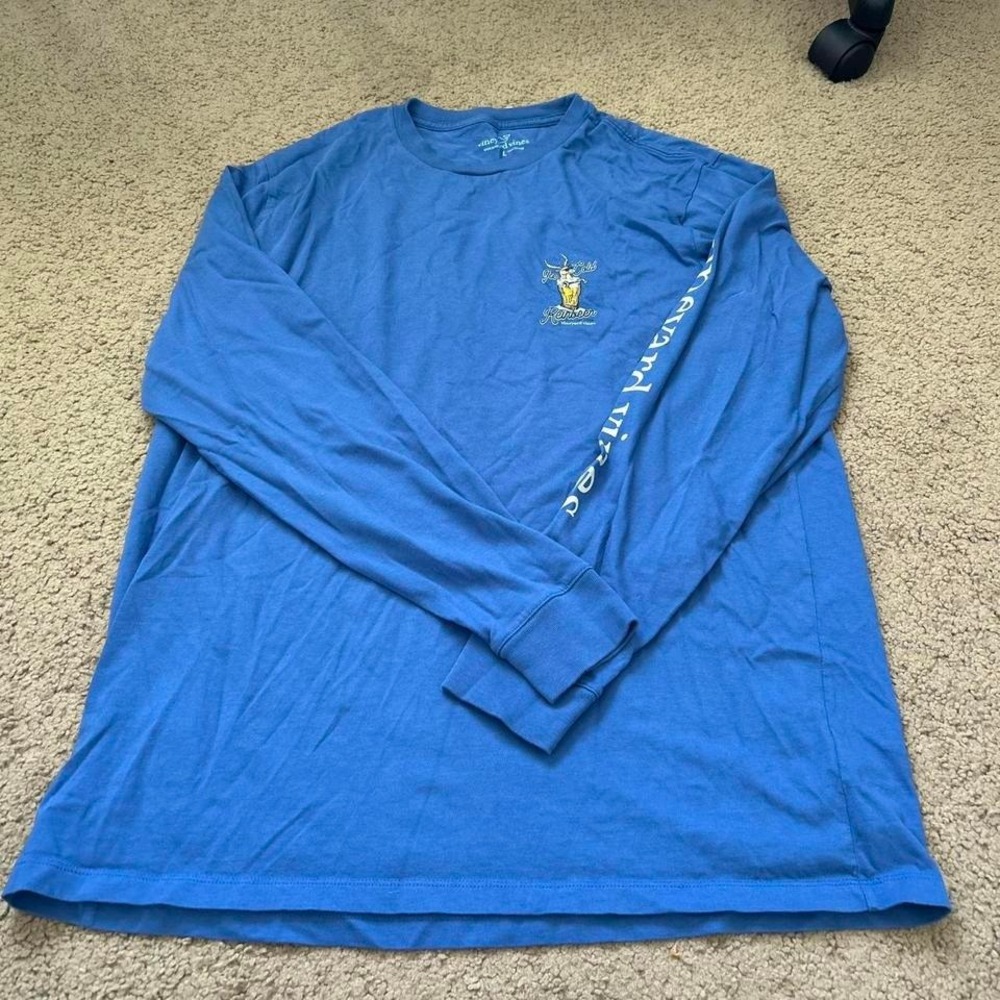 Blue Ice Cold Reinbeer Vineyard Vines long sleeve shirt‎